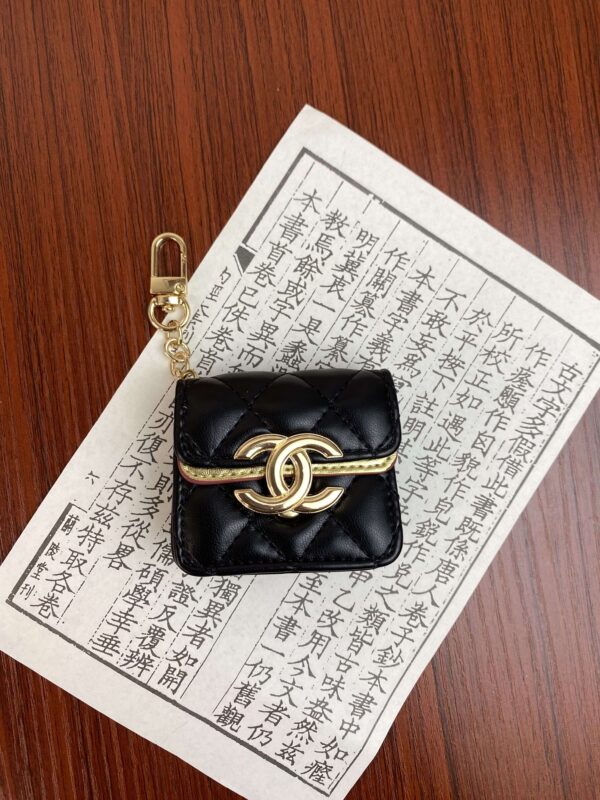 Chanel大標耳機包