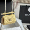 Chanel 24S珍珠鍊mini三角包